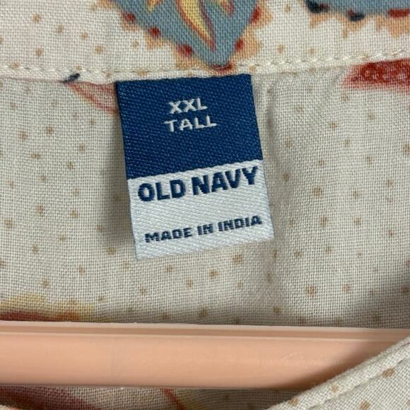 Old Navy XXL Tall Women’s Cream and Pink Floral Long Sleeved Button Up Blouse - Picture 2 of 8